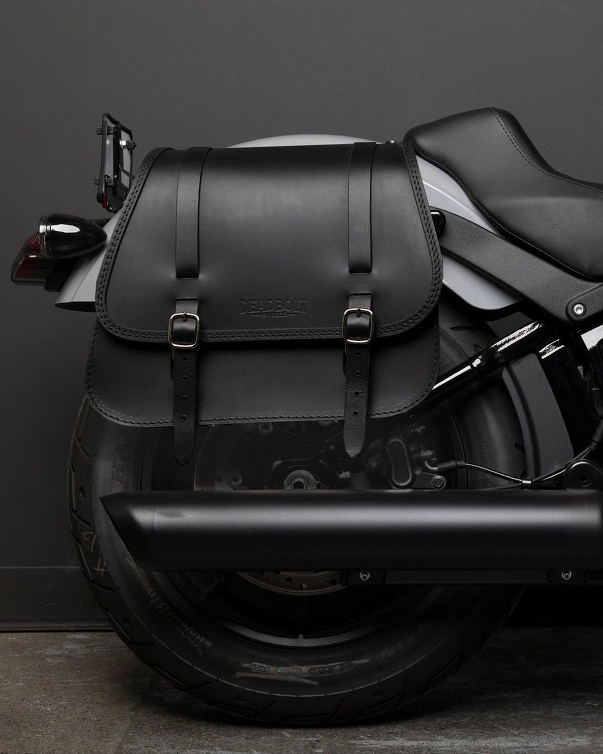 Low Rider S with DEADBOLT bag