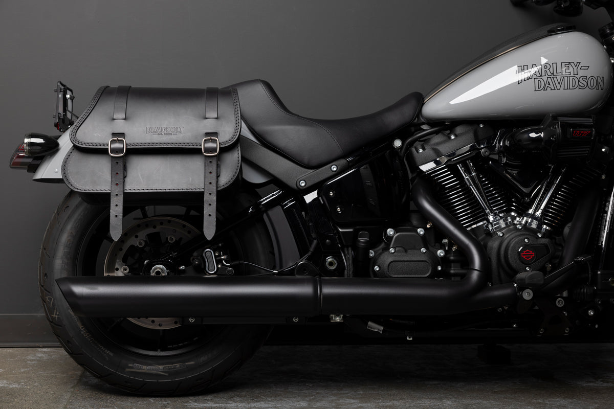 Laguna bag fitted to a cruiser, side view