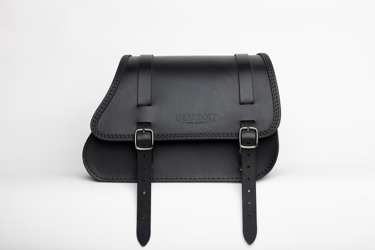 Laguna bag, front view with straps hanging